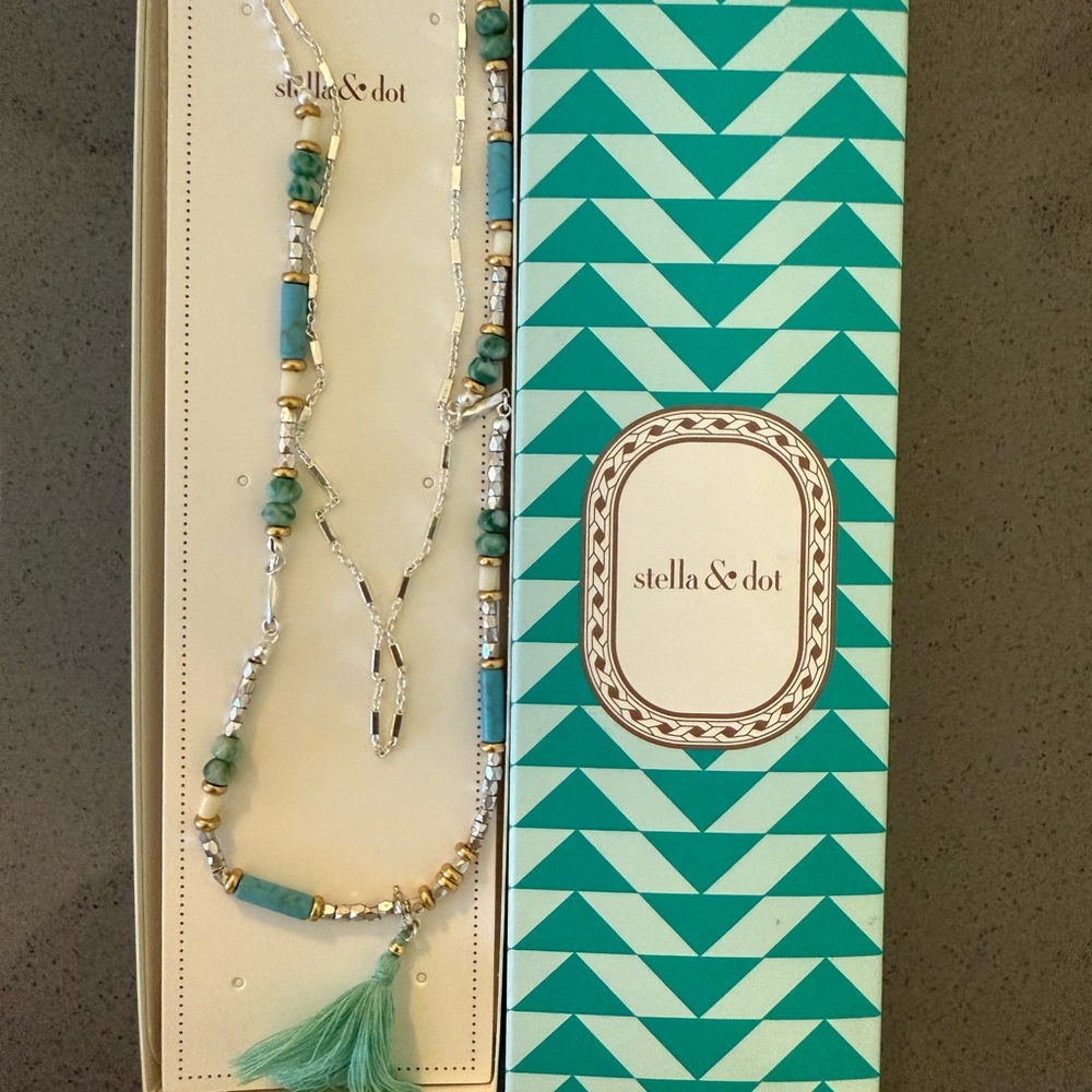 Stella & Dot Blue and Gold Necklace with Elegant Beads